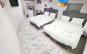 Taksim Luxurious Center Hotel
